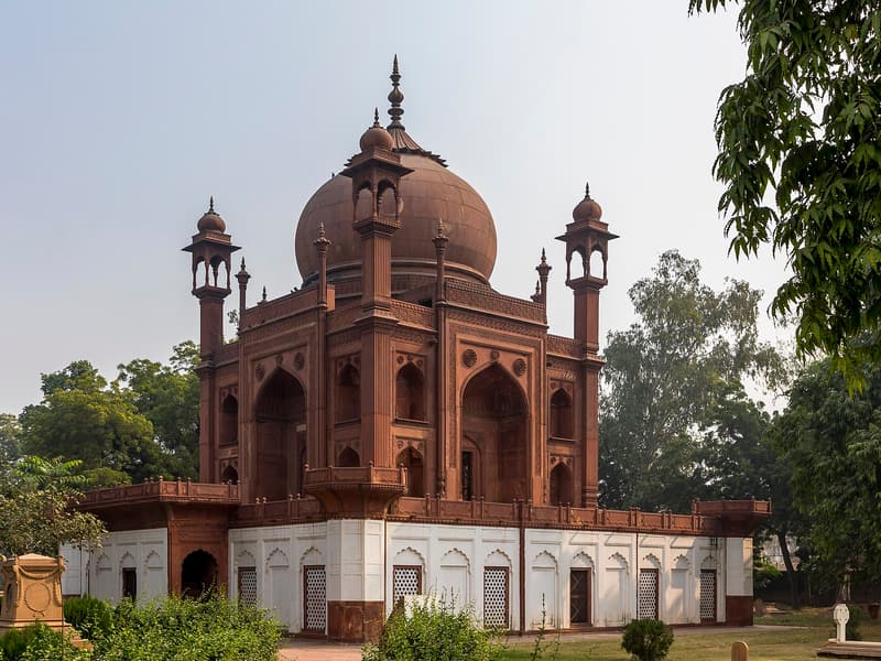 Red Taj (John Hessing's Tomb) — a hidden gem in Agra, Uttar Pradesh