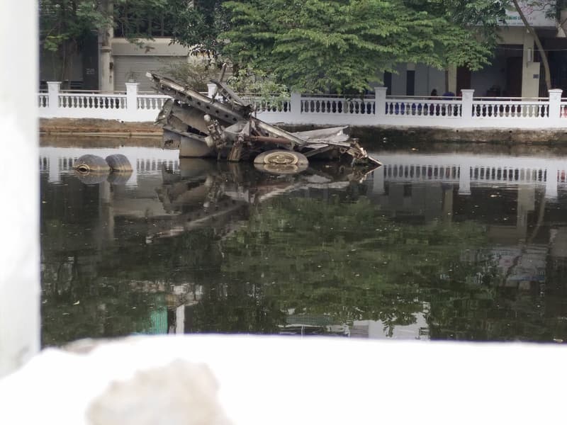 Huu Tiep Lake (B-52 Lake) — a hidden gem in Hanoi, Hanoi